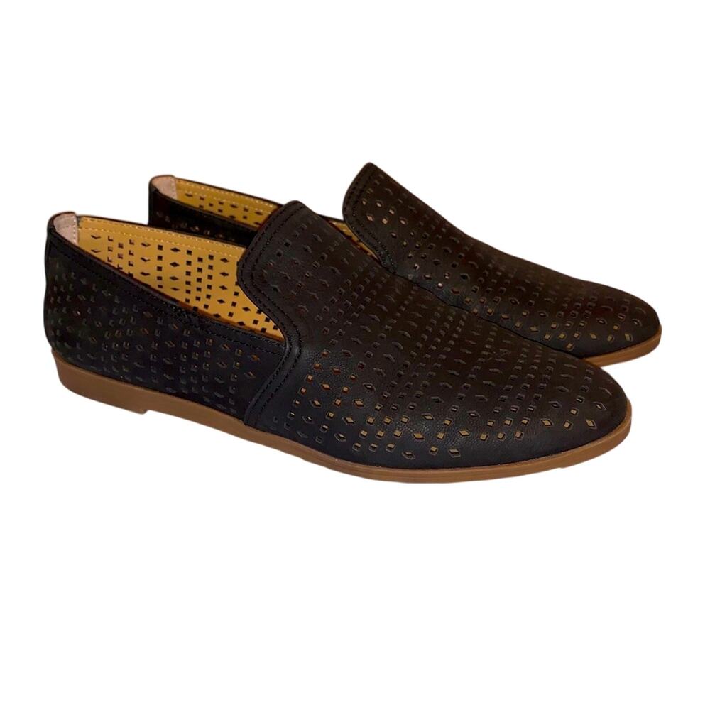 Franco Sarto Faryn Loafers Women’s 6.5 Black Perforated‎ Suede Slip On Flats